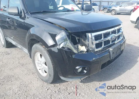 2012 Ford Escape Xlt z USA, uszkodzony, nr VIN 1FMCU0DG4CKA90296